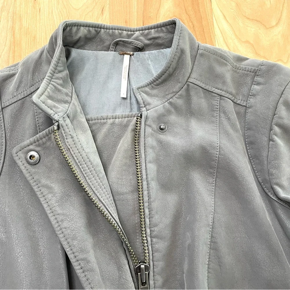Free People Women's 6 Gray Faux Leather Moto Biker Jacket